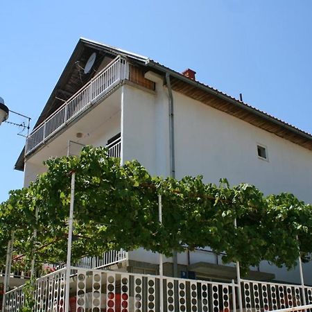 ホテル Vila Stefan ポダツァ エクステリア 写真